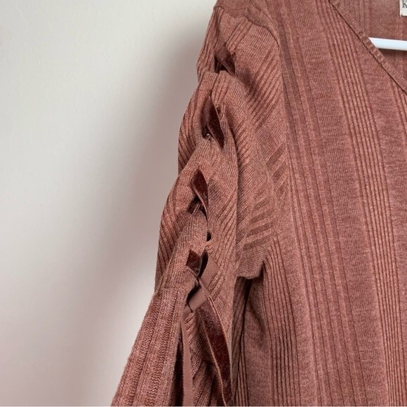 Knox Rose Desert Rose Soft V Neck Ribbed Cinched Sleeves Size S Women - Picture 6 of 11